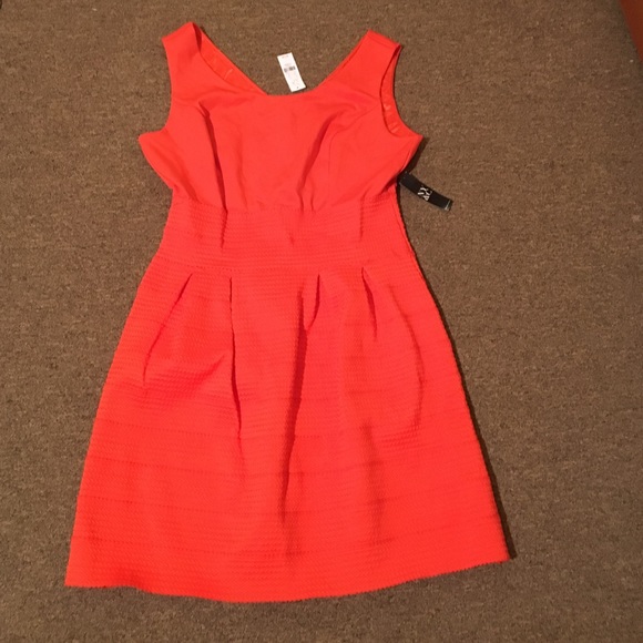 Women's dress