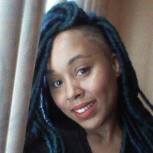 Meet your Posher, Claudia