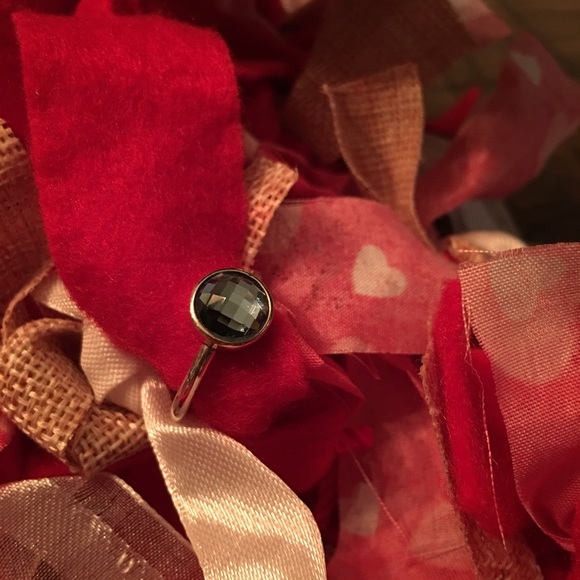 Jewelry - NWOT - 925 Sterling Silver Dot Ring. Blue Stone.