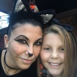 Meet your Posher, Falyn