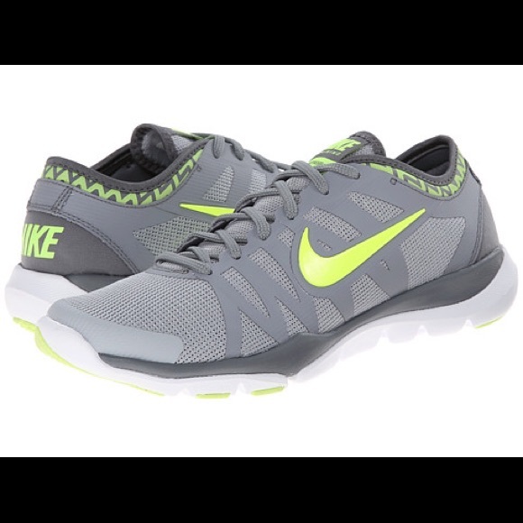 Nike Woman's Flex Supreme TR 3 Training Sz 7.5