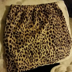 Leopard skirt