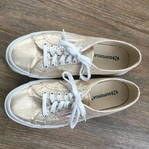SUPERGA  GOLD SNEAKERS SZ 9