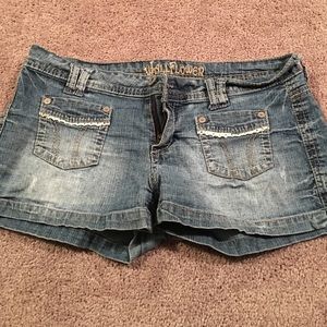Wallflower Jean Shorts, barely worn!
