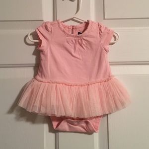 Baby tutu onesie