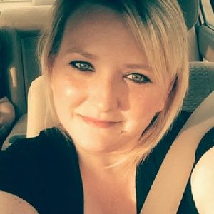 Meet your Posher, Ashleigh