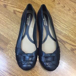 Naturalizer 'Maude' Black Flats