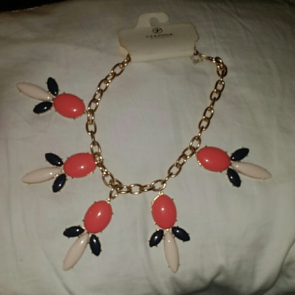 Necklace - Picture 1 of 1