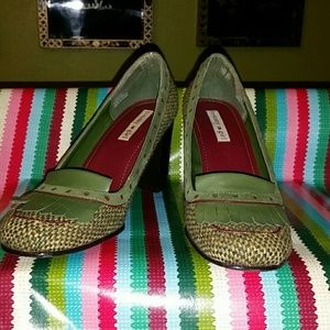 Tommy Girl Green Tweed Heels Size 6.5