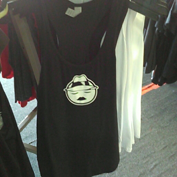 Ladies tank tops