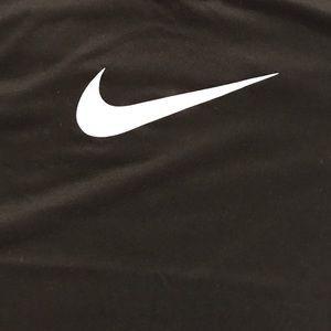 Boys Nike Dry-fit Tshirt size L