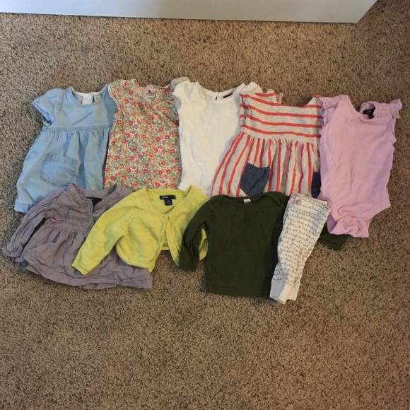 Gap baby girl sz 3-6months