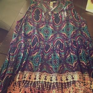 Peplum tank top with lace fringe