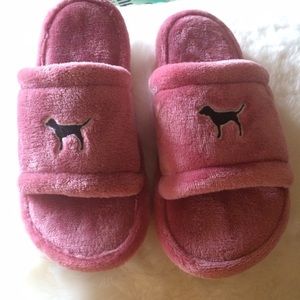VS PINK Slippers Size 6-7