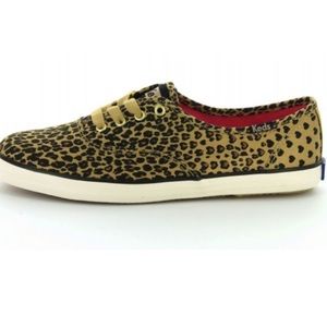 Leopard print women's keds in mint condition