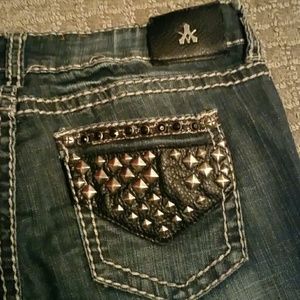 - MAKE*AN*OFFER - ANTIQUE RIVET