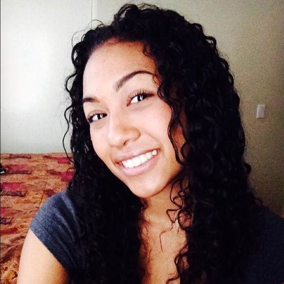 Meet your Posher, Monique - Picture 1 of 1