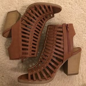Sandal Heels