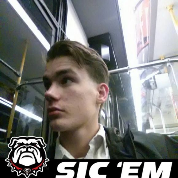 Meet your Posher, Max - Picture 1 of 1