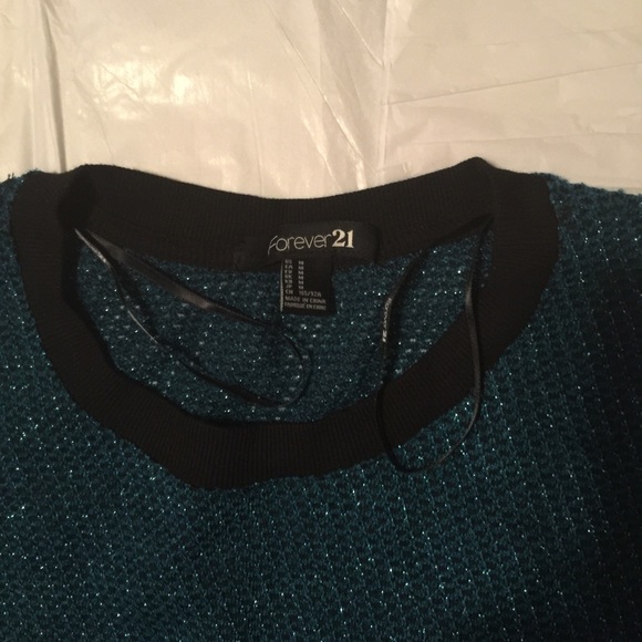 Contemporary evening sweater - Picture 3 of 3