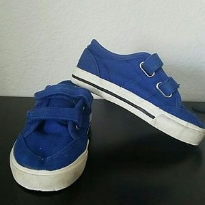 Stride Rite Smart Fit sneakers