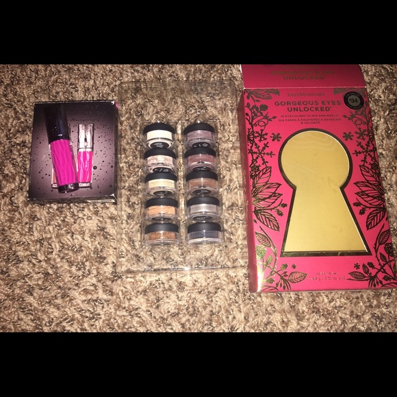 Makeup bundle!!! - Picture 2 of 4