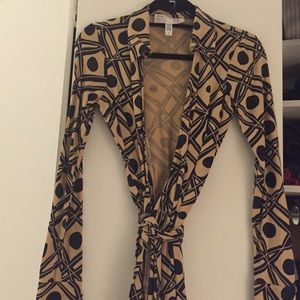 DVF Vintage Wrap dress size 2