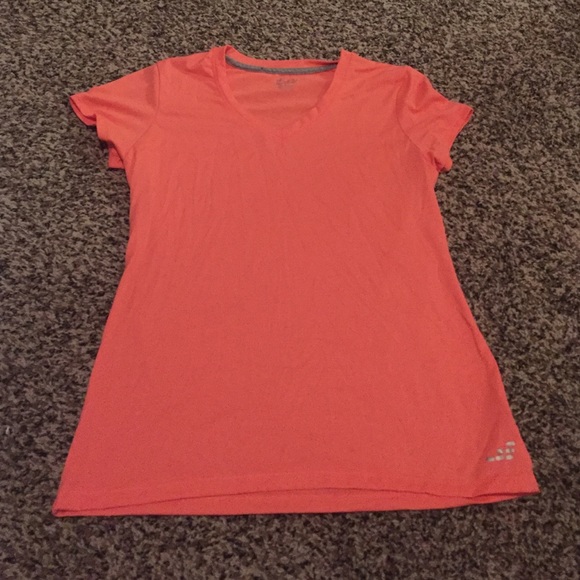workout shirt