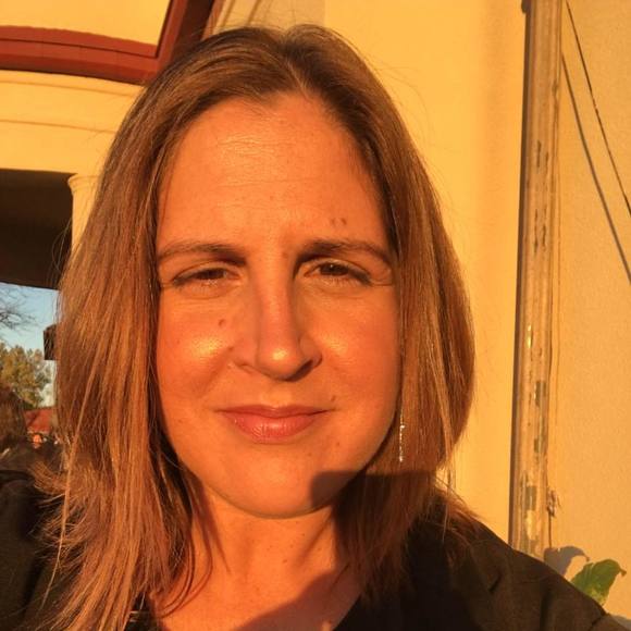 Meet your Posher, Amanda - Picture 1 of 1