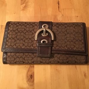 Used coach wallet