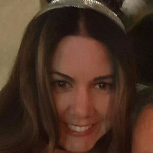 Meet your Posher, Dayami