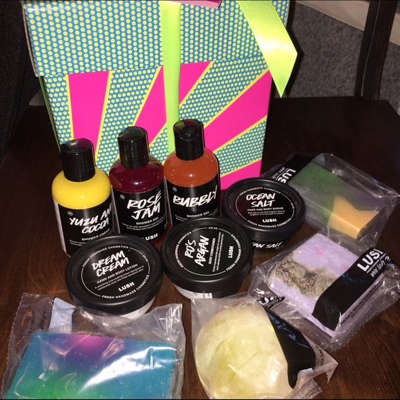 Flash Sale Lush Ray Of Light gift set