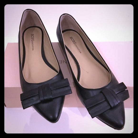 BCBGeneration - black leather bow flats