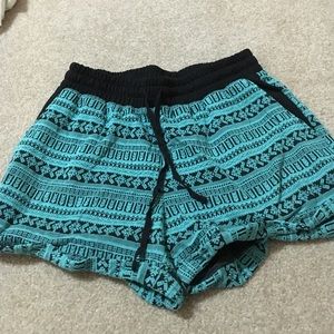 Lot of 3 size large Maurices Aztec print shorts.