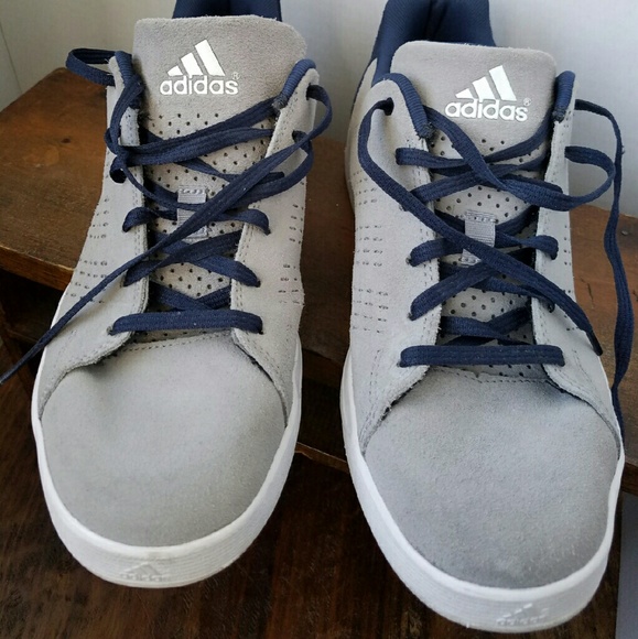 Boys/Womens Suede Adidas Navy & Gray Sneaker