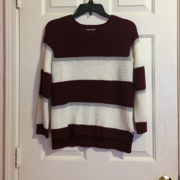 Maroon, white and grey knit sweater