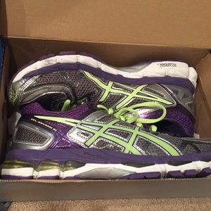 Asics Gel Kayano 21 running shoes