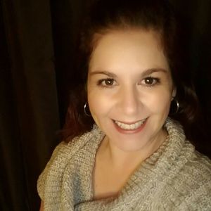 Meet your Posher, Gabriela
