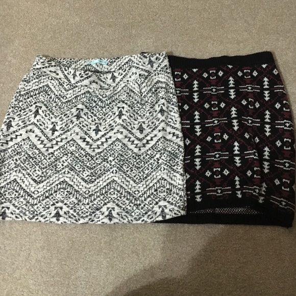 Lot of 2 Maurices size large sweater skirts