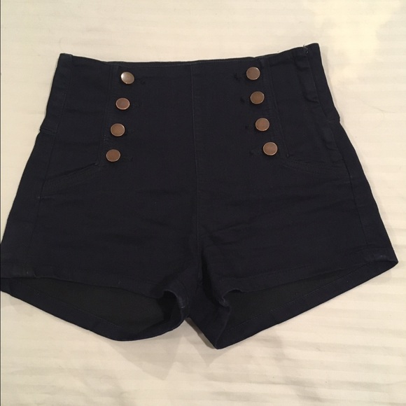 Forever 21 Pants - Premium High-Waisted Sailor Shorts *5 DOLLOAR SALE