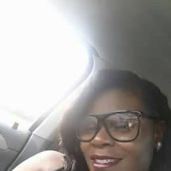 Meet your Posher, Laqetria