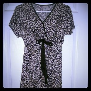 Leopard print maternity dress
