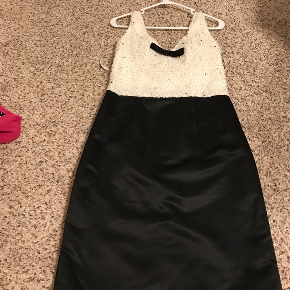 Dress - Picture 1 of 2