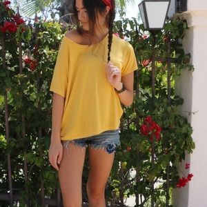 Yellow Tee shirt