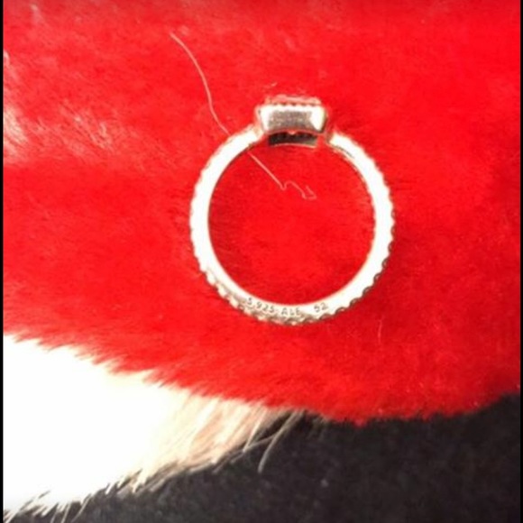 pandora ring - Picture 2 of 2