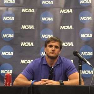 Meet your Posher, Lee