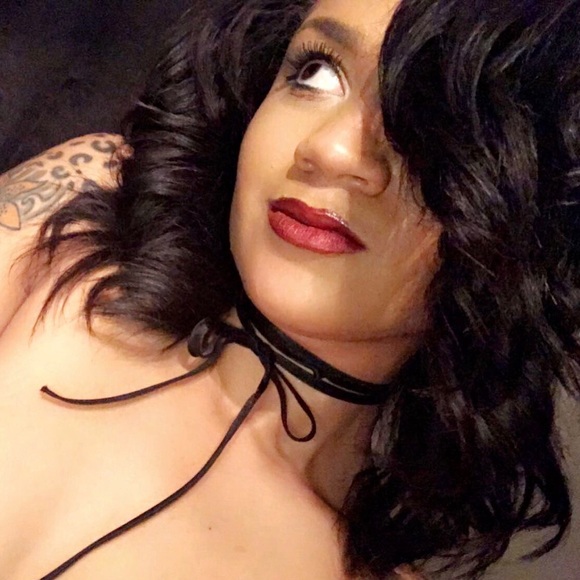Meet your Posher, Anastasia