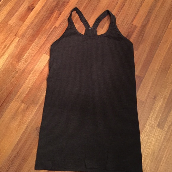 Ebb To Street Tank