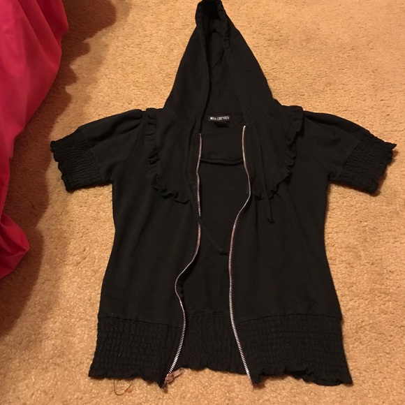 black short sleeve jacket