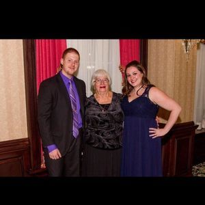 Meet your Posher, Lizz